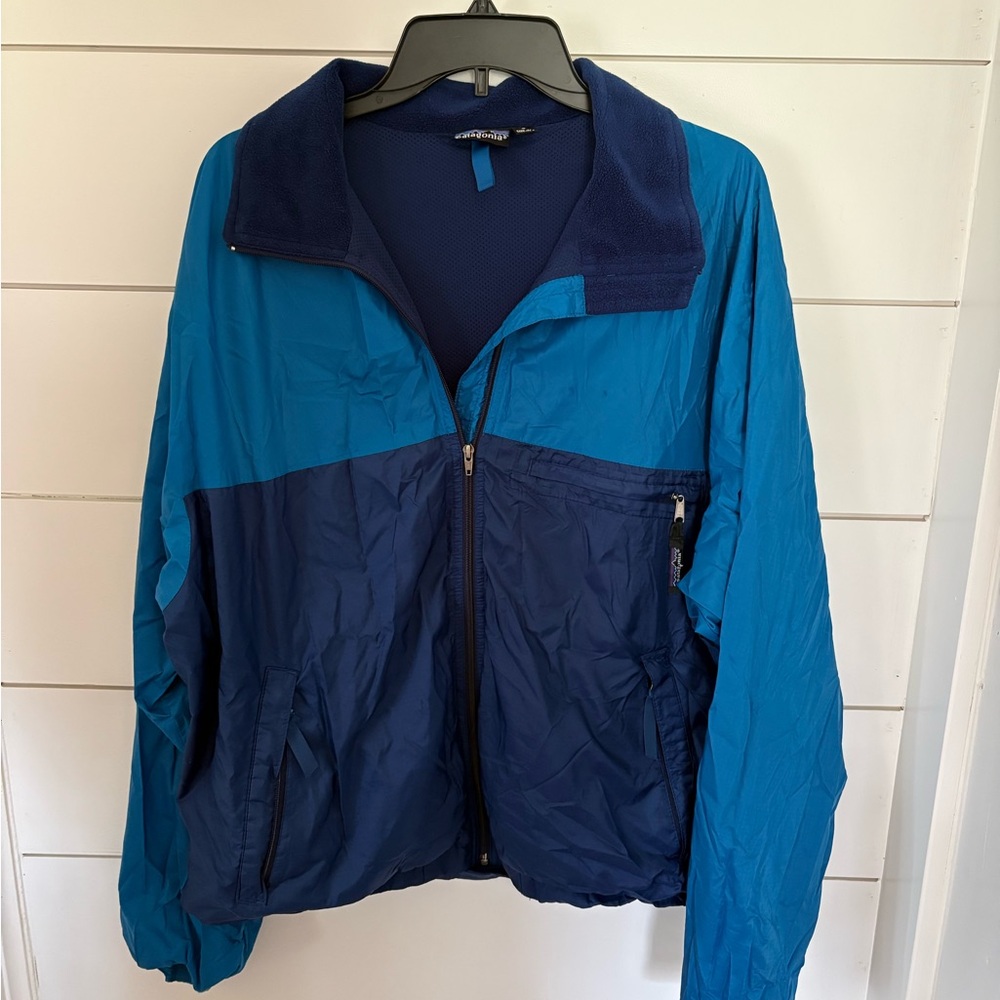 Men's Two-Tone Blue Patagonia Windbreaker Jacket